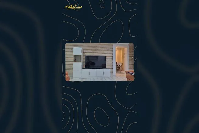 Оцените этот просторный и светлый интерьер загородного дома.