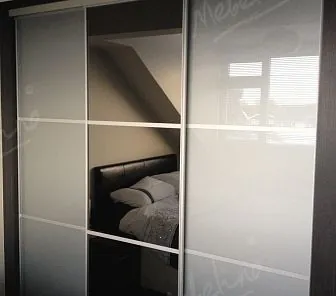 Встраиваемый шкаф-купе кофейного цвета D316