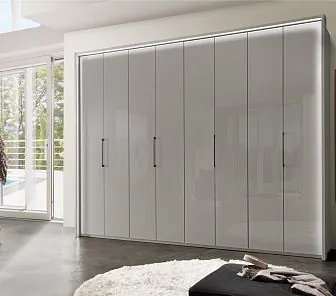 Распашной светло-серый шкаф глянец RF524