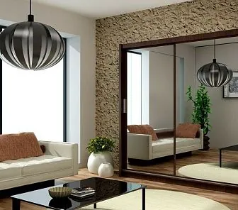 Шкаф отражает все: диваны, журнальные столы и т.д., SM 478