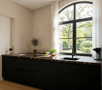 Угловая матово черная кухня без верхних шкафов