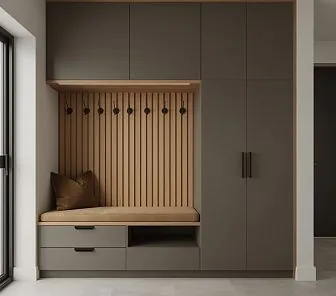 Прихожая в благородных оттенках тёплого дуба и глубокого терракотово-графитового цвета