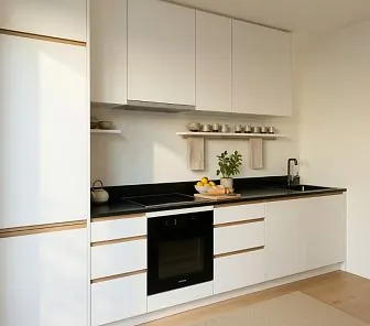 Кухня в стиле Japandi с белыми фасадами и чёрной столешницей