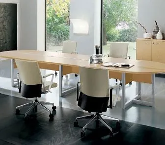 Деревянная офисная мебель со столом для переговоров OM 196