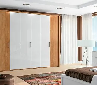 Распашной шкаф до потолка из МДФ и ЛДСП RF97