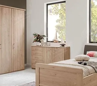 Комплект: невысокий шкаф, тумба и комод из массива, PC640