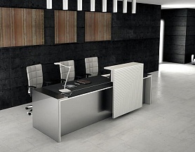 Офисный стол для работы в кабинете / приема посетителей, R152