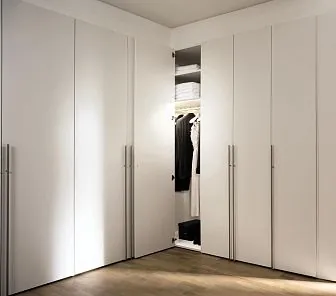 Гардеробный угловой шкаф до потолка RF31