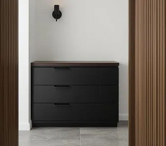 Чёрная тумба для обуви с тремя выдвижными ящиками и древесной столешницей