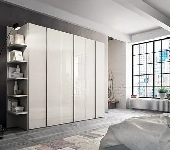 Распашной шкаф с открытыми боковыми полками RF354