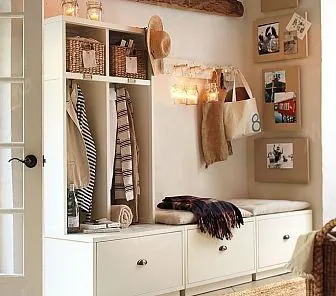 Светлая прихожая в скандинавском стиле  Е268