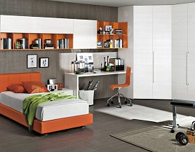 Мебель для комнаты подростка с вместительным встроенным шкафом Md231