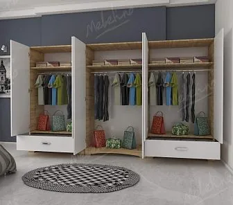 Красивый корпусный шкаф из массива дерева SM 487