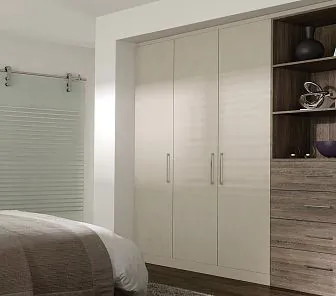 Встроенный шкаф с открытыми полками и ящиками, D456